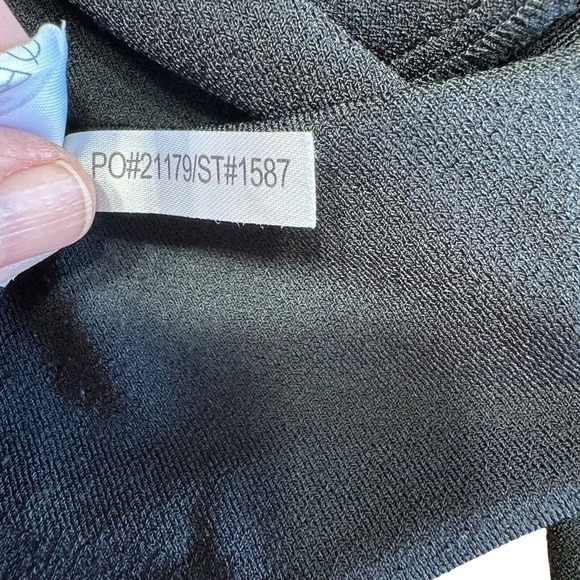 Lysse Women's Black Zip-Front Jacket Size Medium Drawstring Hem - Picture 9 of 13